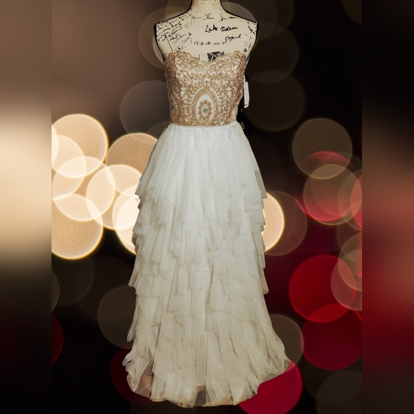 TLC Say Yes To The Prom Dress - Picture 2 of 12